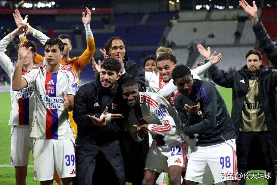 赛前斯图加特主帅复盘：德甲节点到来，悬念犹存，身体对抗强度拉满(德甲斯图加特主教练)